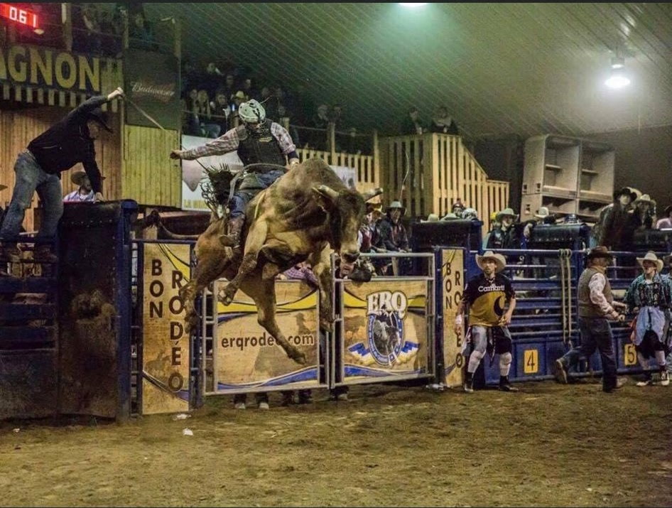 Bull ride Ranch Gagnon